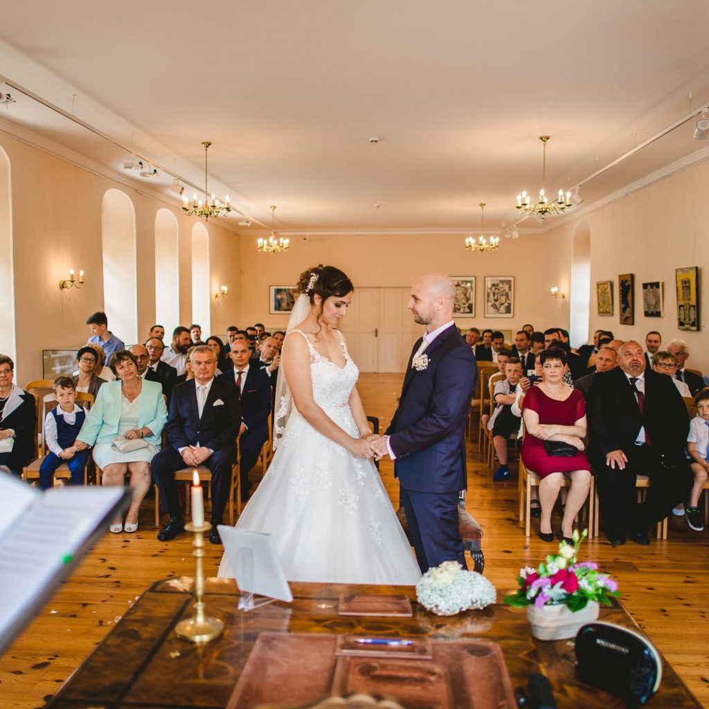 Hochzeit Schloss und Festung Senftenberg Trausaal Foto- Ron Marzok