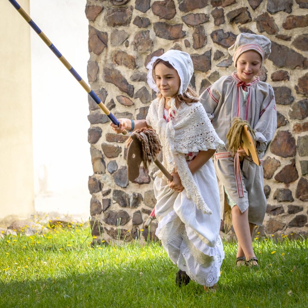 Kosmos einer Kleinstadt_Kinderführung Foto- Mario Koch