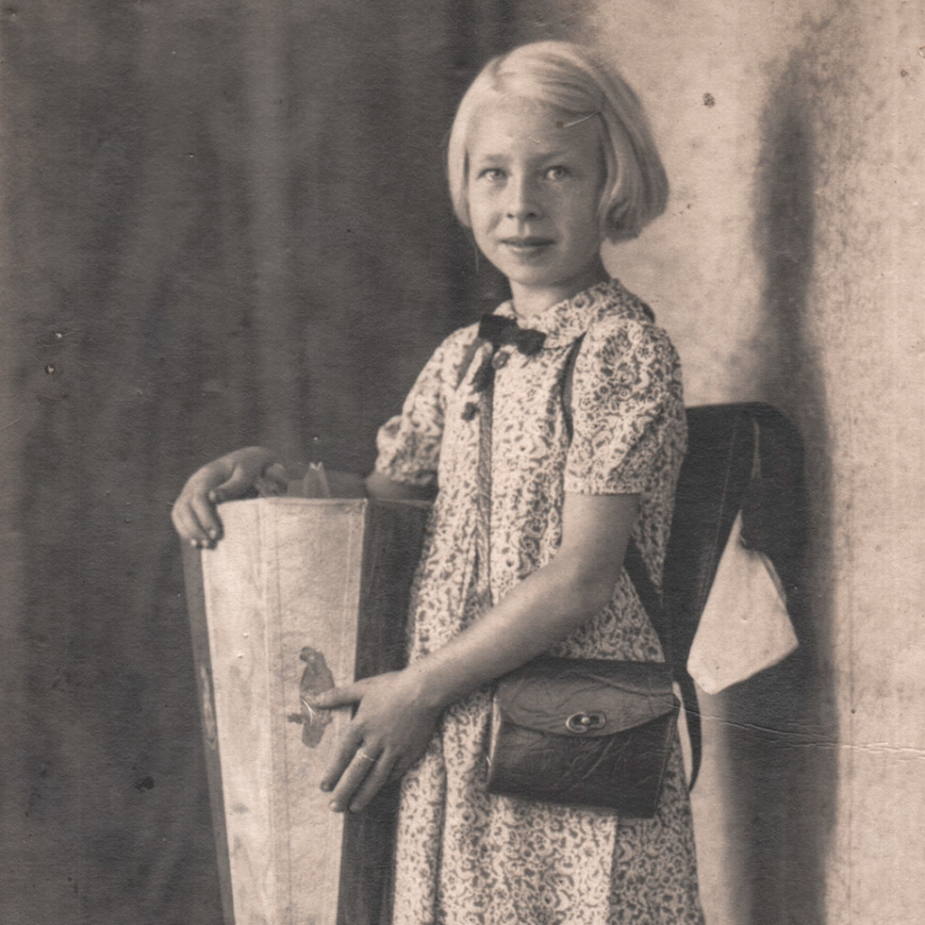 Mädchen mit Zuckertüte_Sammlung Museum OSL