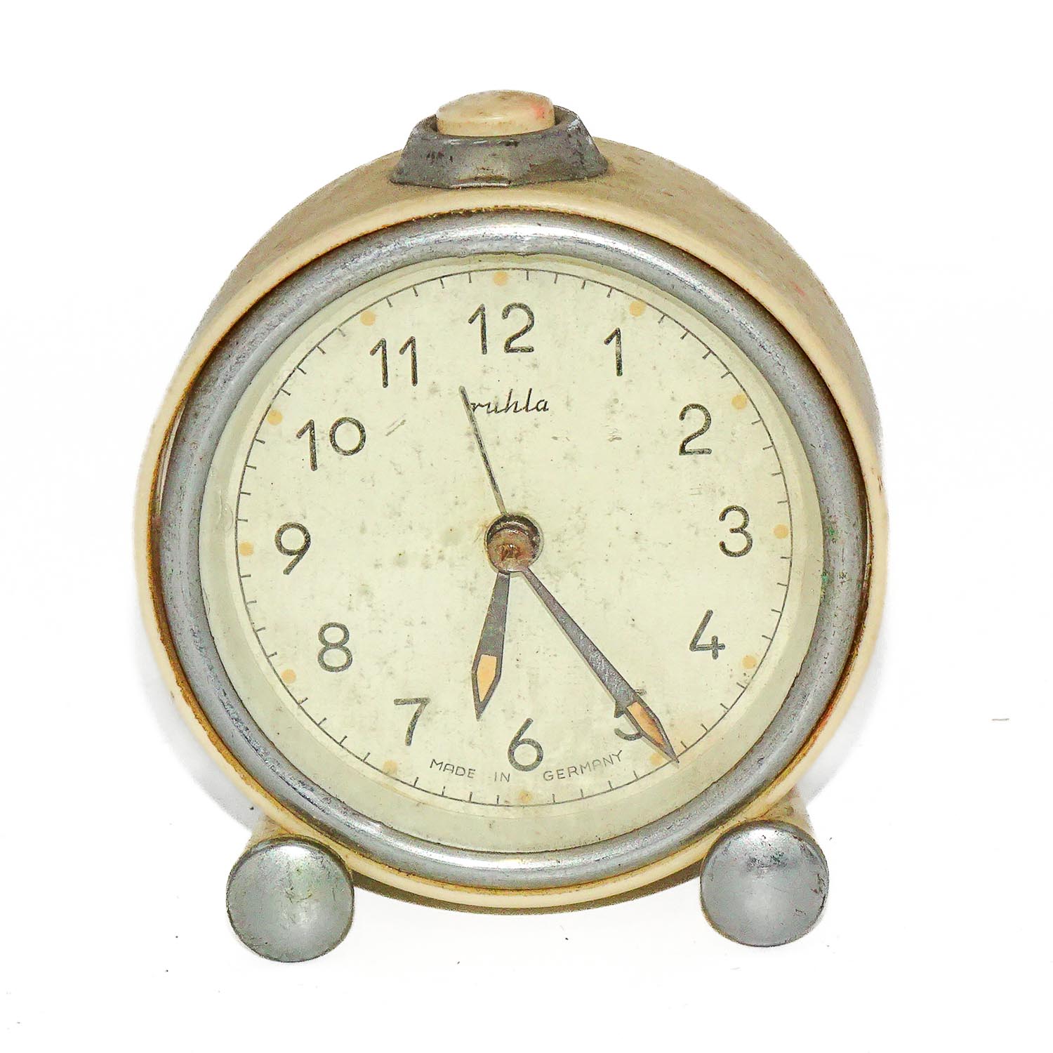 Wecker_Sonderausstellung Die Nacht Foto- Museum OSL-Rommel